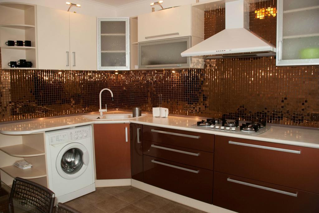 Apartment On Akademika Lazarenka 48A Lviv Eksteriør bilde